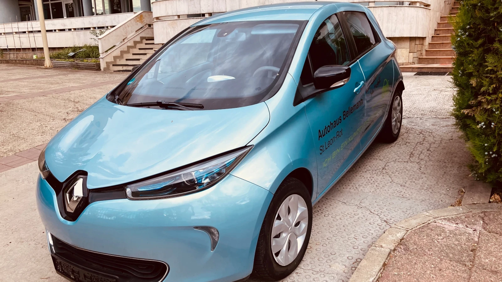 Renault Zoe 22кw, снимка 2 - Автомобили и джипове - 55272698