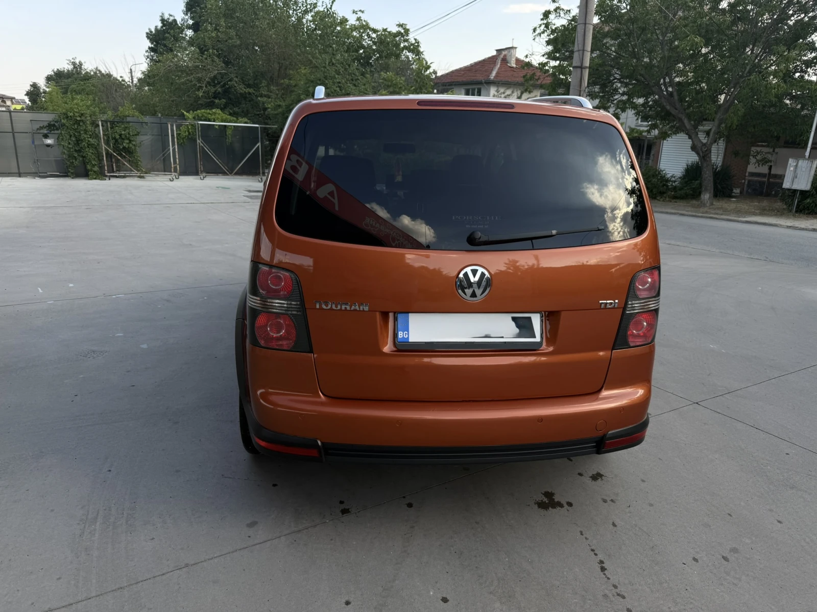 VW Touran 1.9TDI CROSS, снимка 3 - Автомобили и джипове - 55480251