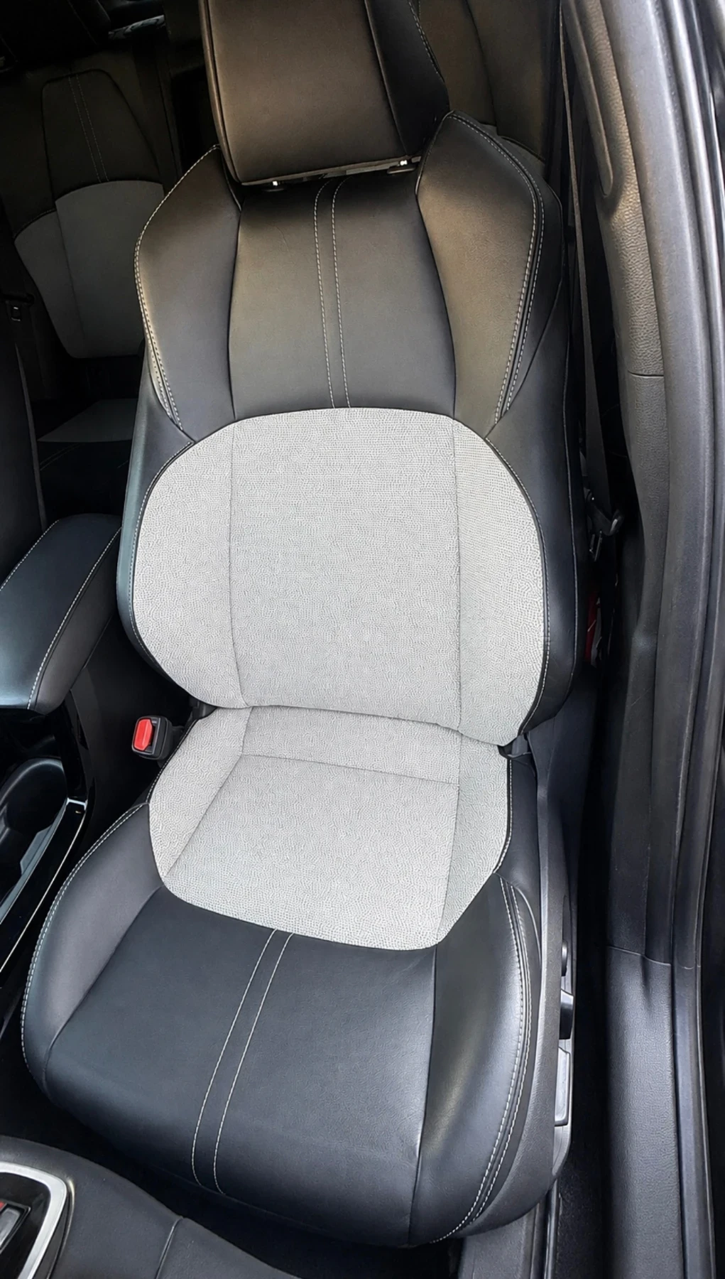 Toyota Corolla 2.0 XSE, снимка 9 - Автомобили и джипове - 55605826