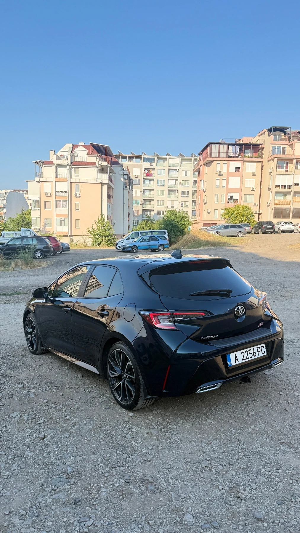 Toyota Corolla 2.0 XSE, снимка 4 - Автомобили и джипове - 55605826