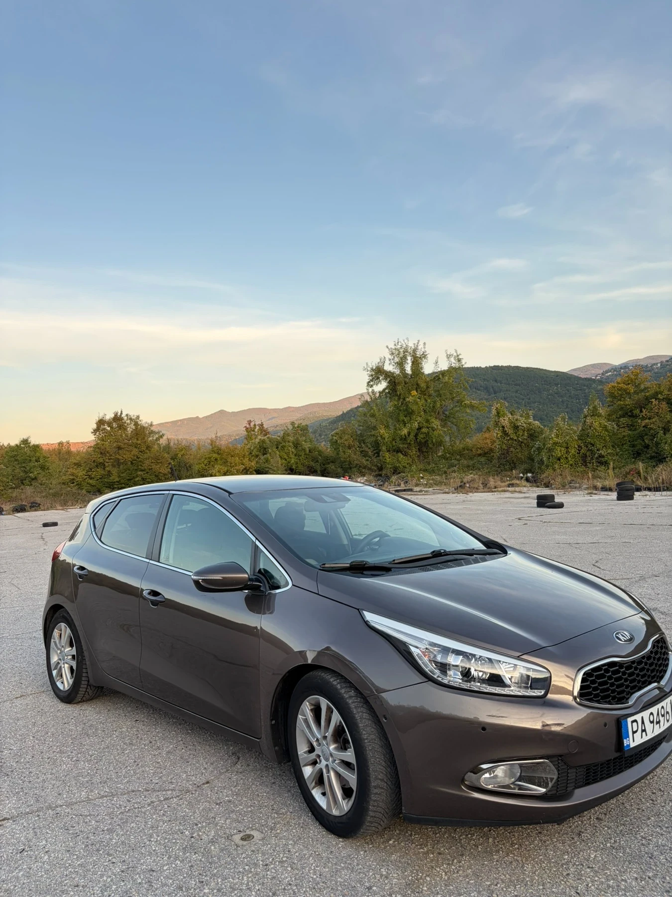 Kia Ceed, снимка 6 - Автомобили и джипове - 56505168