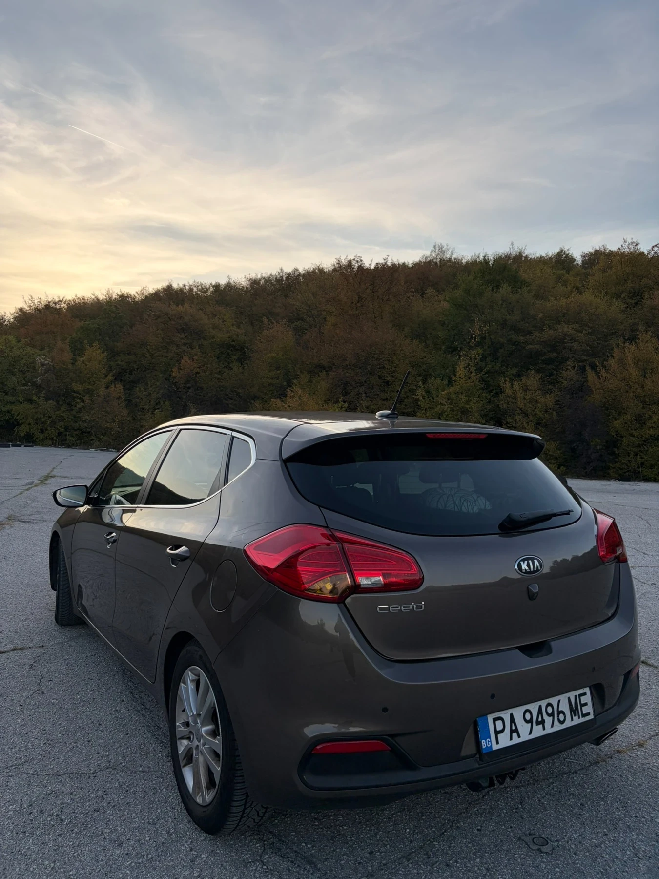 Kia Ceed, снимка 4 - Автомобили и джипове - 56505168