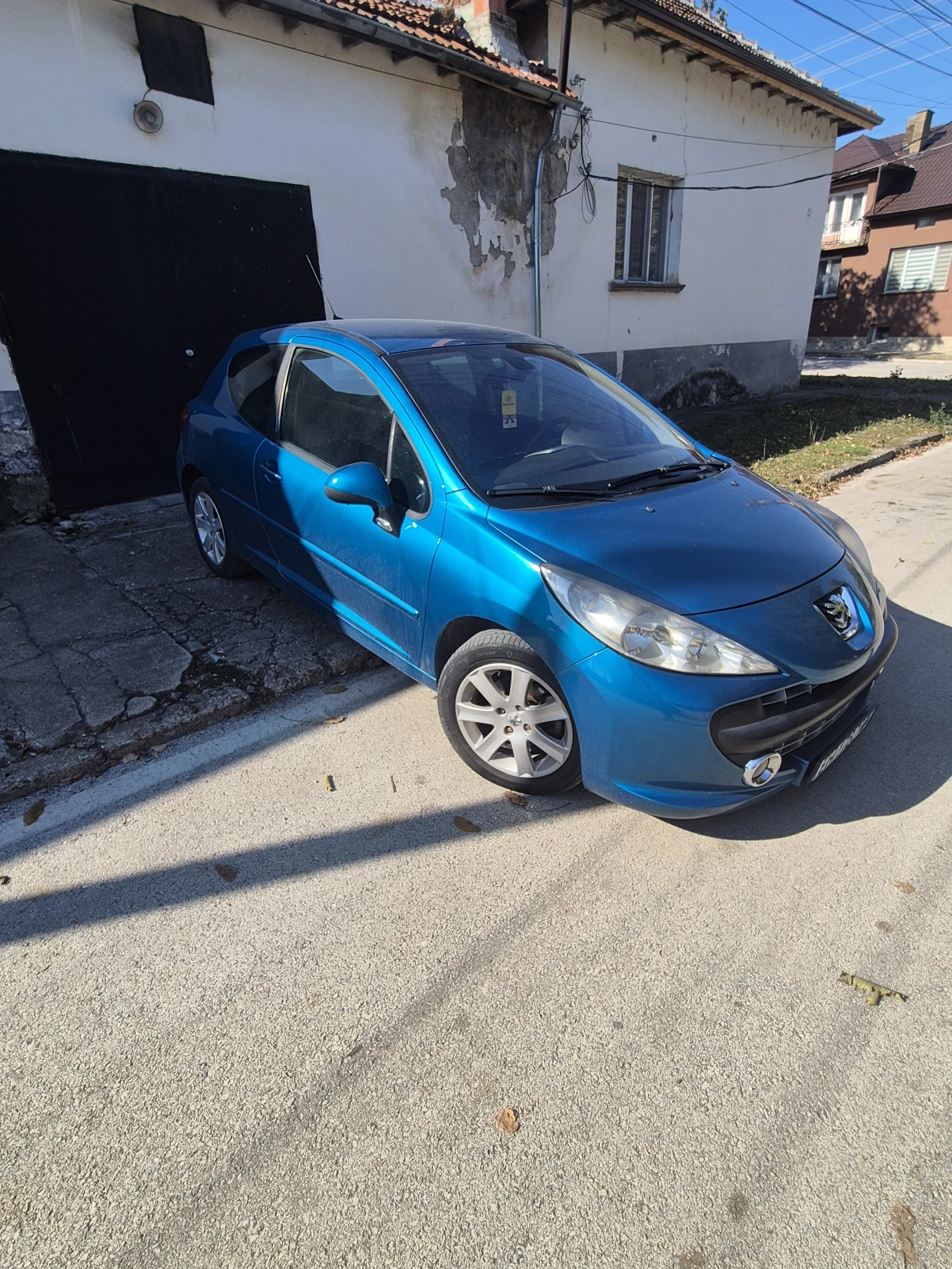 Peugeot 207 1.6HDI, снимка 4 - Автомобили и джипове - 56594314