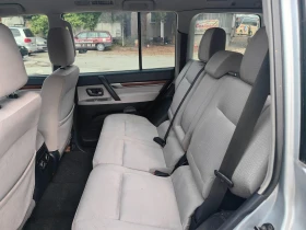 Mitsubishi Pajero  3.0i V6 GLS Automatic, снимка 9