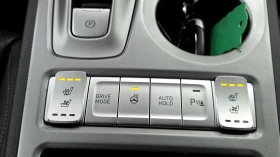 Hyundai Kona 64KWh/Premium/12.2020/Blue Link - 16850 € / 32955.74 лв. - 31618476 14