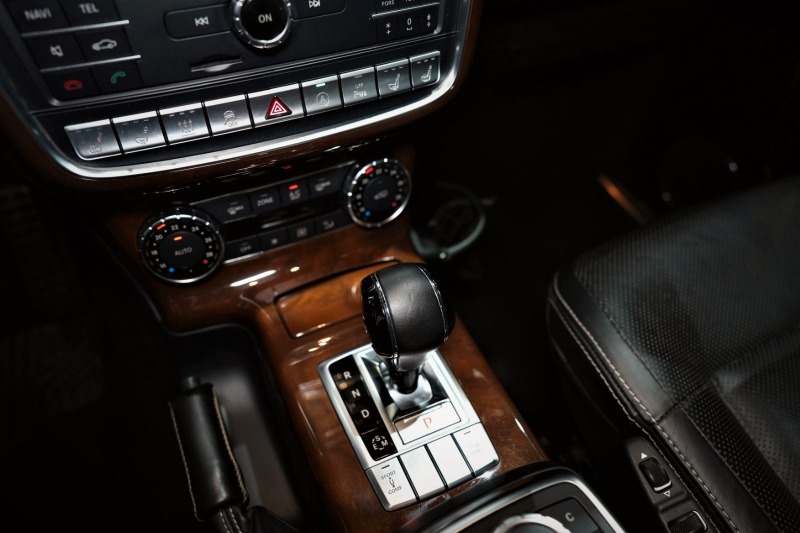 Mercedes-Benz G 500 AMG*SportPaket*COMAND*RIDE CONTROL*DISTR*, снимка 16 - Автомобили и джипове - 43394368