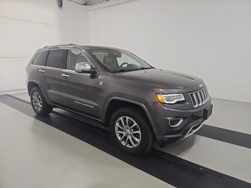 Jeep Grand cherokee OVERLAND* 5.7l* Панорама* Идеална за ГАЗ* Подгрев*, снимка 2 - Автомобили и джипове - 47670508