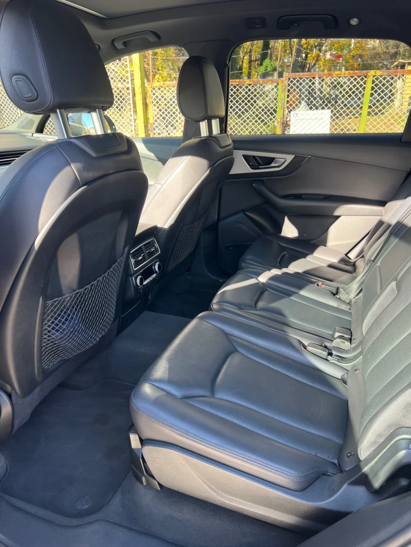 Audi Q7, снимка 5 - Автомобили и джипове - 52271600