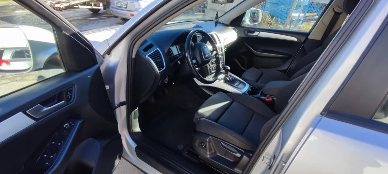 Audi Q5, снимка 7 - Автомобили и джипове - 53113431