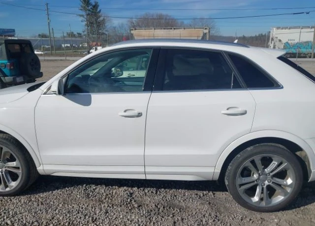 Audi Q3, снимка 2 - Автомобили и джипове - 48732156