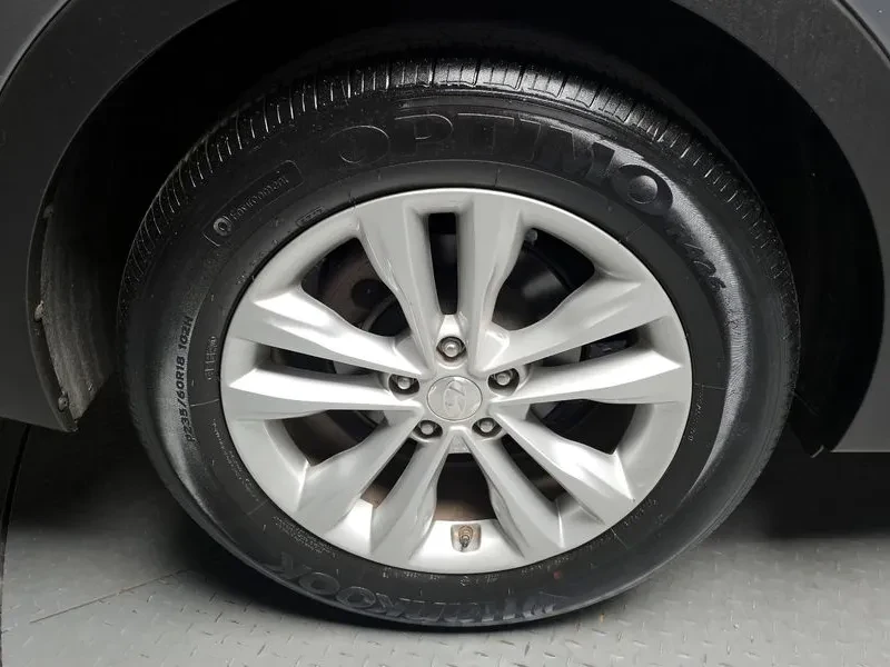 Hyundai Santa fe Diesel 2.0 2Wd Premium, снимка 5 - Автомобили и джипове - 56130282