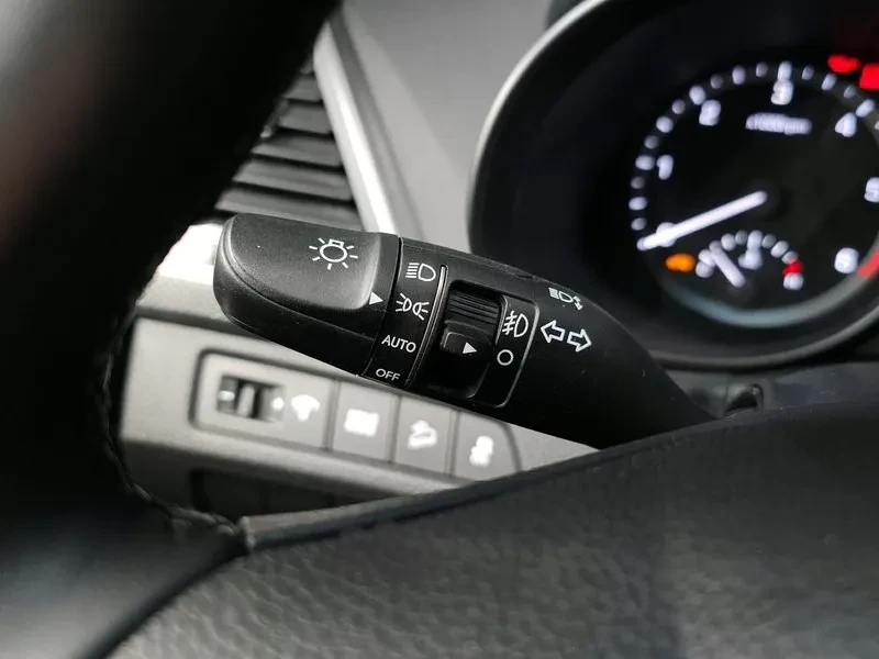 Hyundai Santa fe Diesel 2.0 2Wd Premium, снимка 17 - Автомобили и джипове - 56130282
