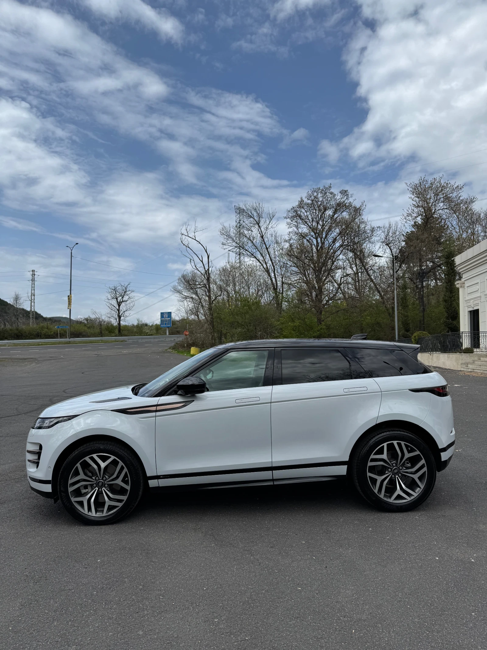 Land Rover Range Rover Evoque R-DYNAMIC 4x4 DIESEL/HYBRID FULL ЕКСТРИ - изображение 2