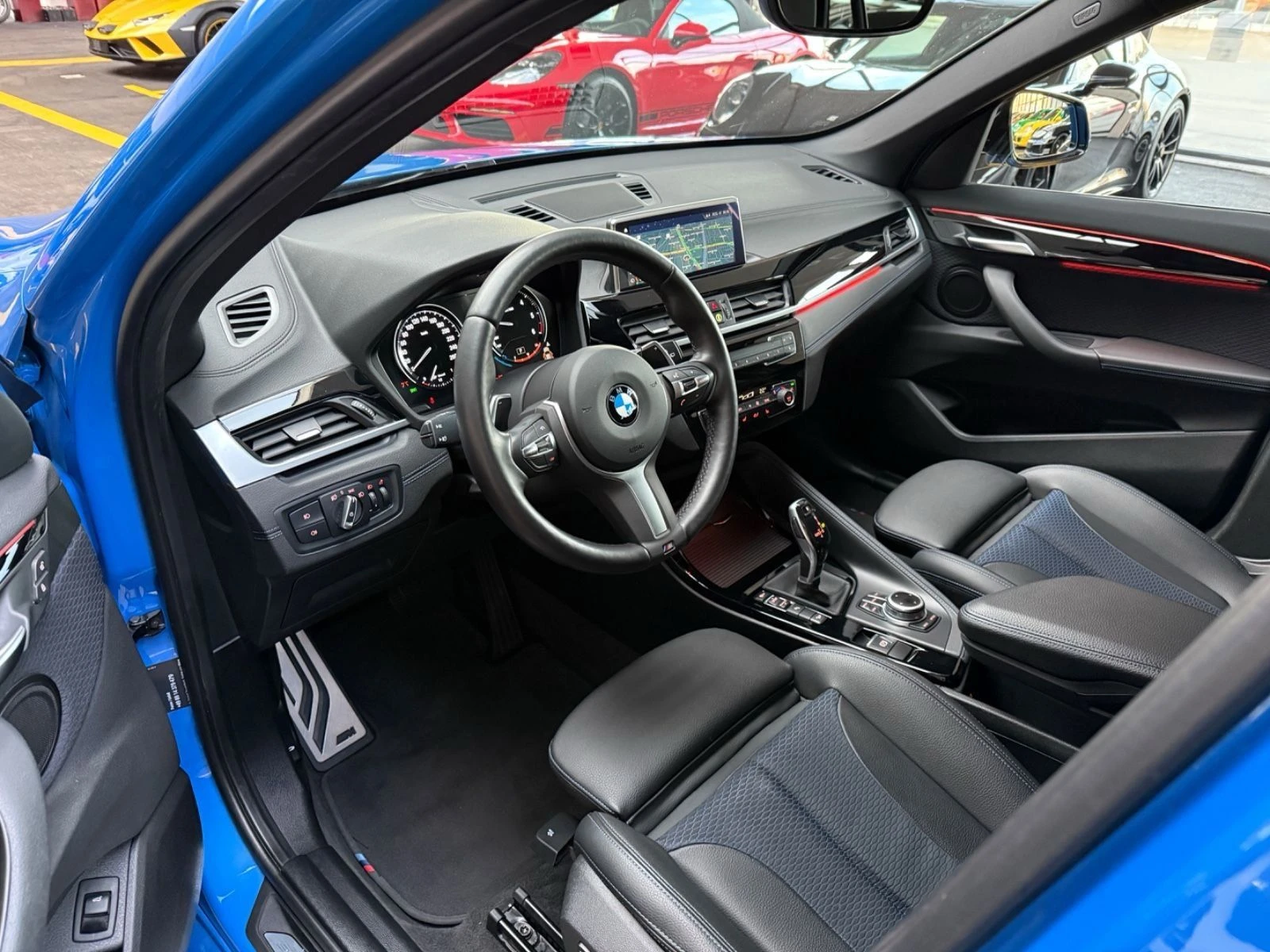 BMW X1 xDRIVE/150HP/M-SPORT/NAVI/LED/CAM/194E - изображение 5