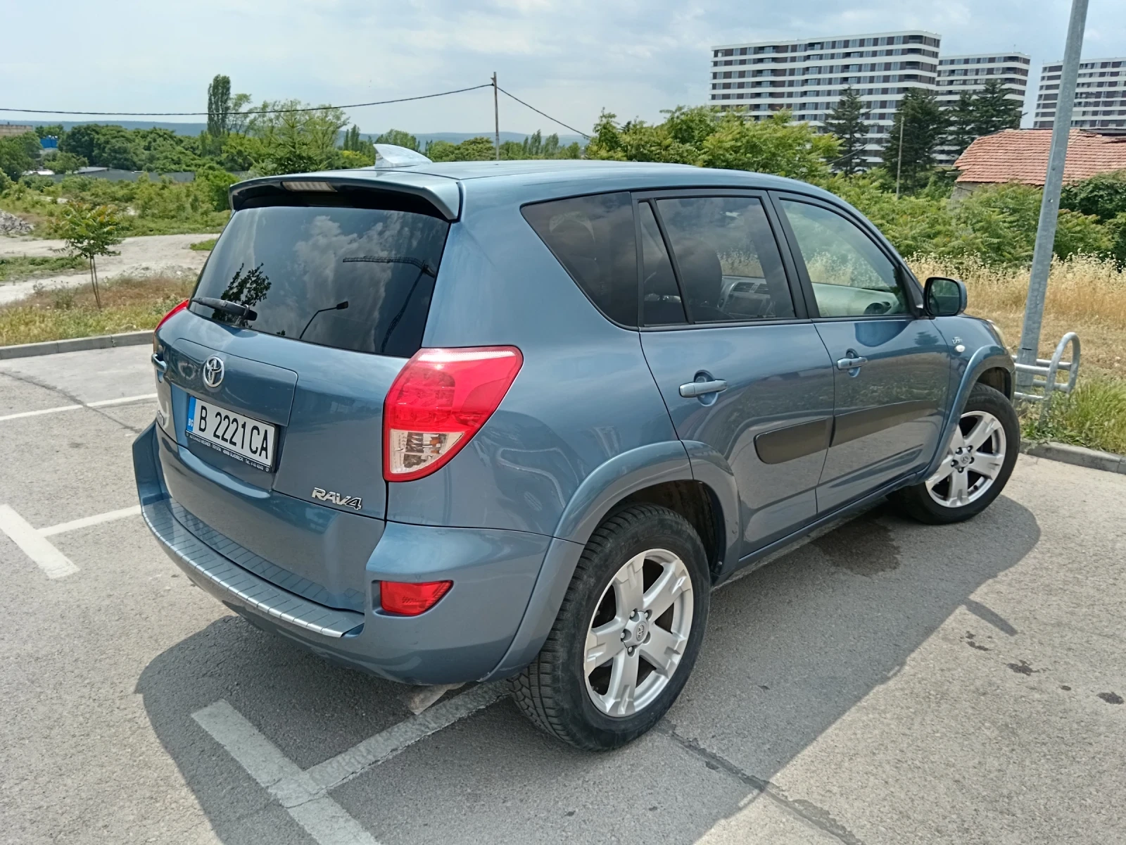 Toyota Rav4 2.2  - изображение 5