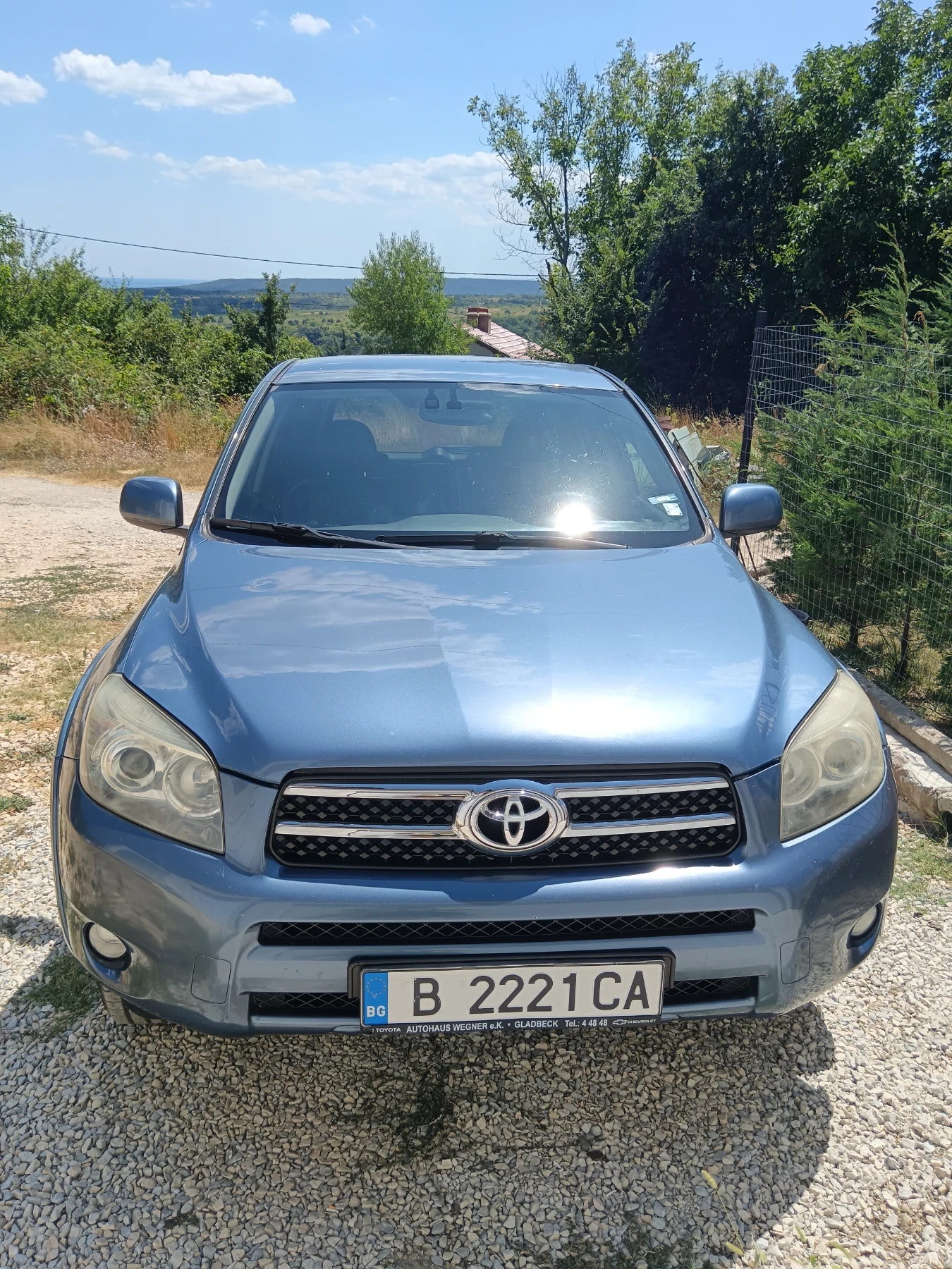 Toyota Rav4 2.2  - изображение 2