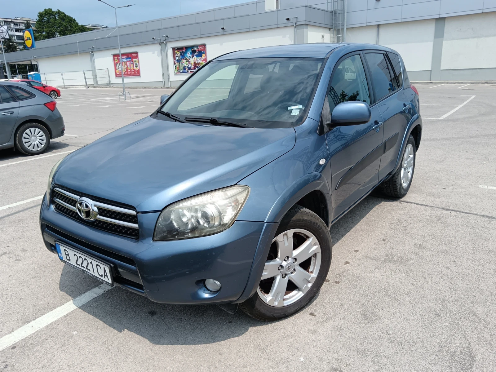 Toyota Rav4 2.2  - изображение 3
