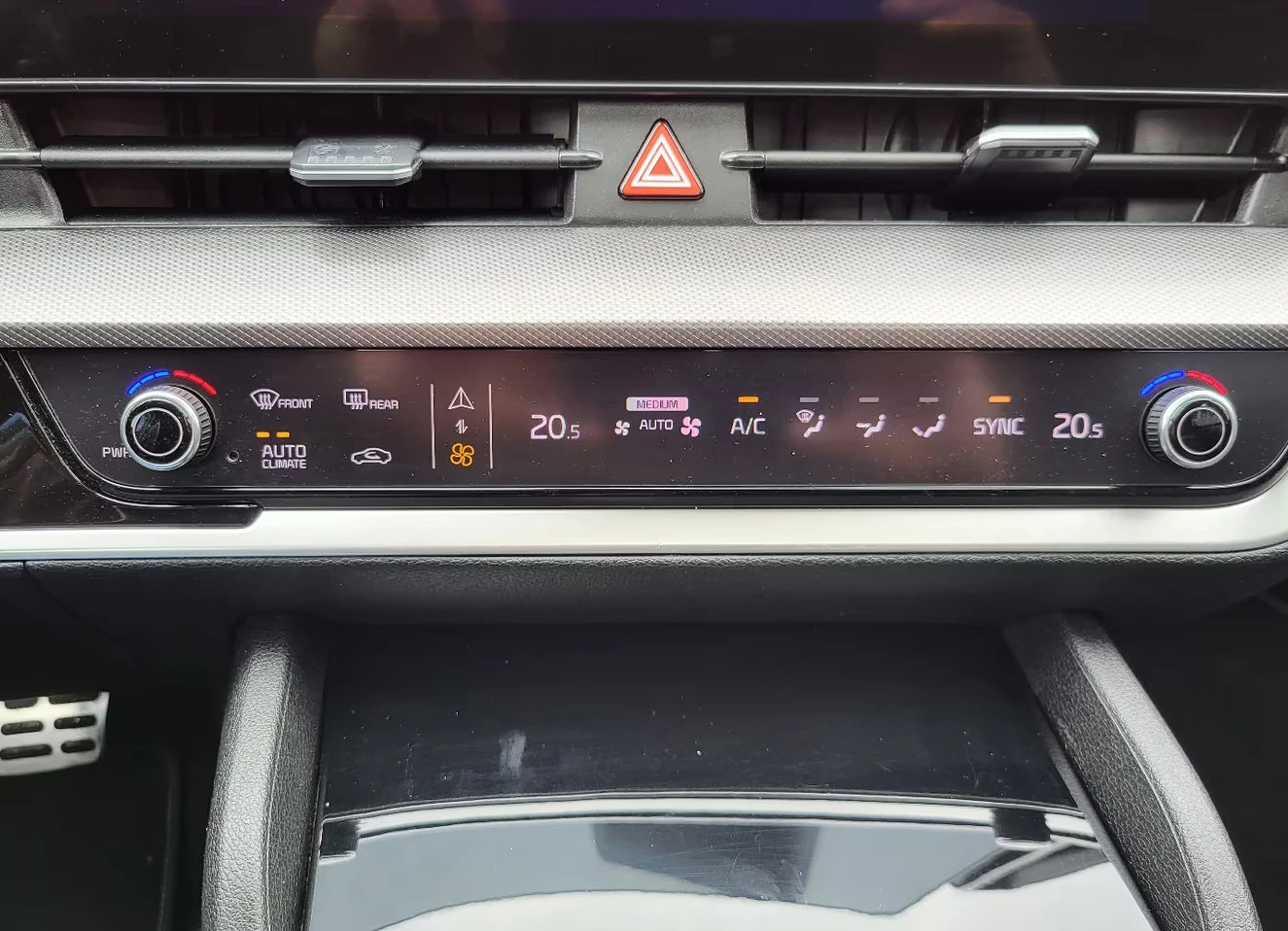 Kia Sportage GT-LINE/230HP/PANO/360/LED/NAVI/KLESS/295g | Mobile.bg   13