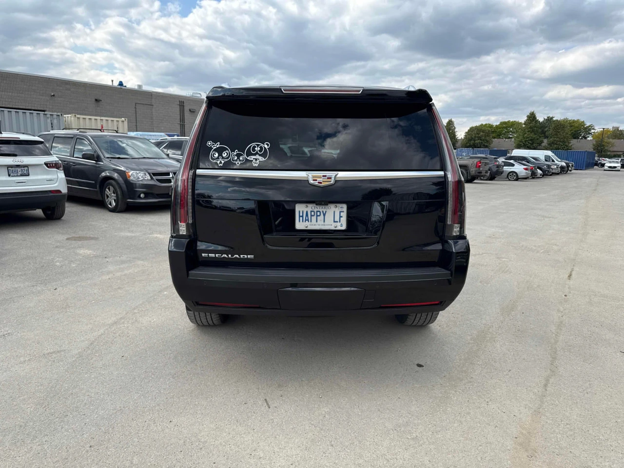 Cadillac Escalade CARFAX* АВТОФИНАНСИРАНЕ БЕЗ ПЪРВОНАЧАЛНА ВНОСКА - изображение 4