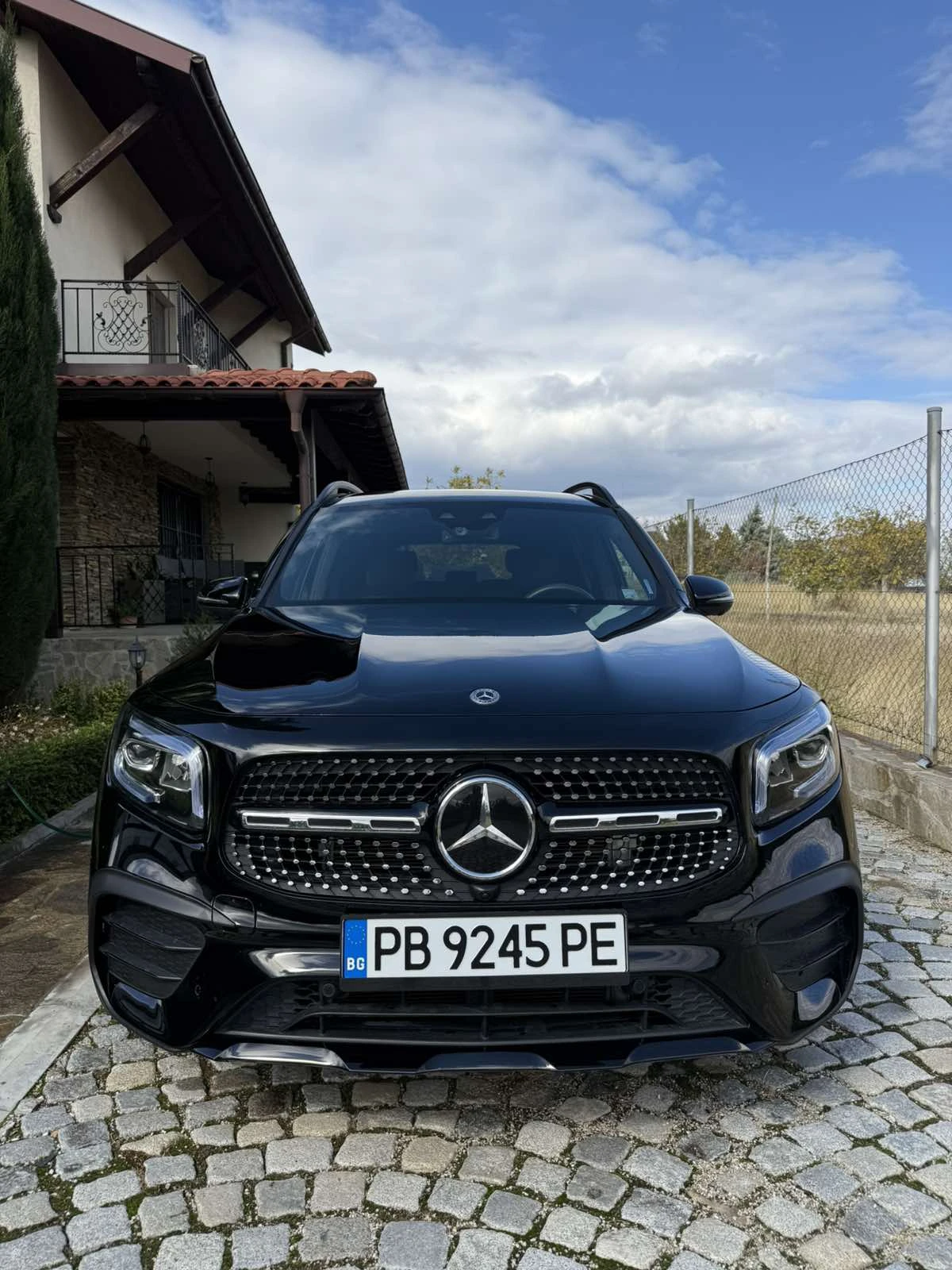 Mercedes-Benz GLB AMG 250 - изображение 5