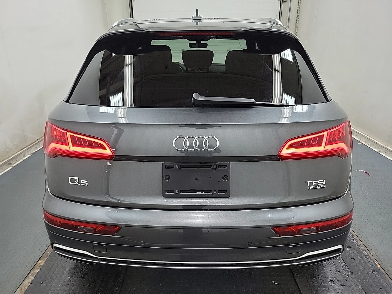 Audi Q5 * PROGRESSIV * CARFAX *    | Mobile.bg   5