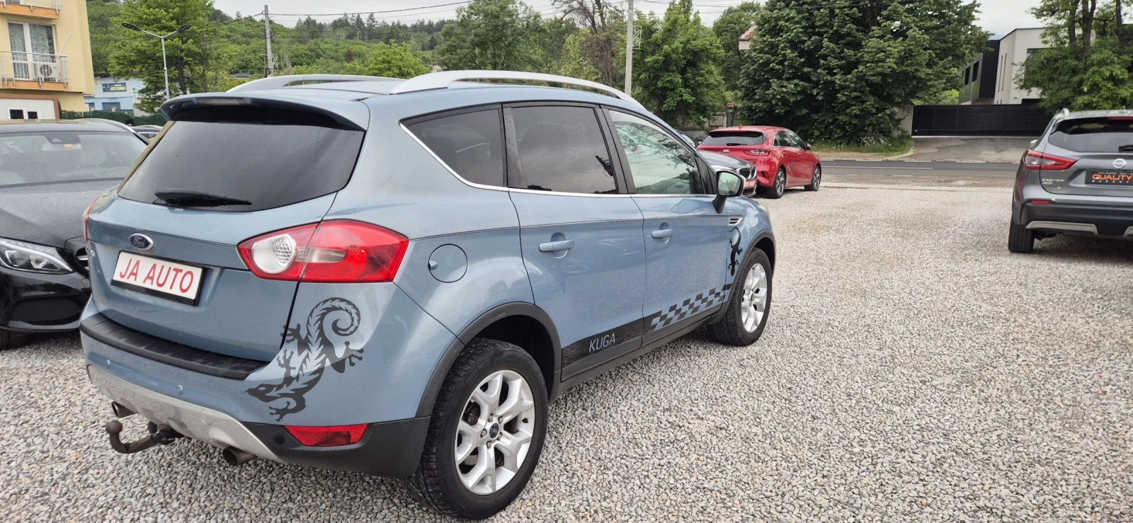 Ford Kuga 2.5T-200кс.4X4, снимка 4 - Автомобили и джипове - 54643712