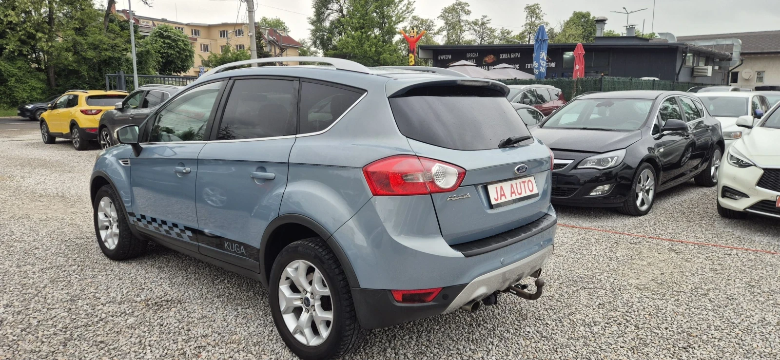 Ford Kuga 2.5T-200кс.4X4, снимка 8 - Автомобили и джипове - 54643712