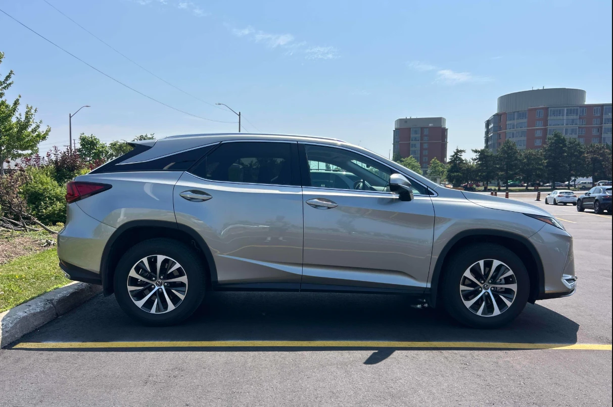Lexus RX 350 42к км* Пано* Кожа* ЕДИН СОБСТВЕНИК* , снимка 4 - Автомобили и джипове - 55107294