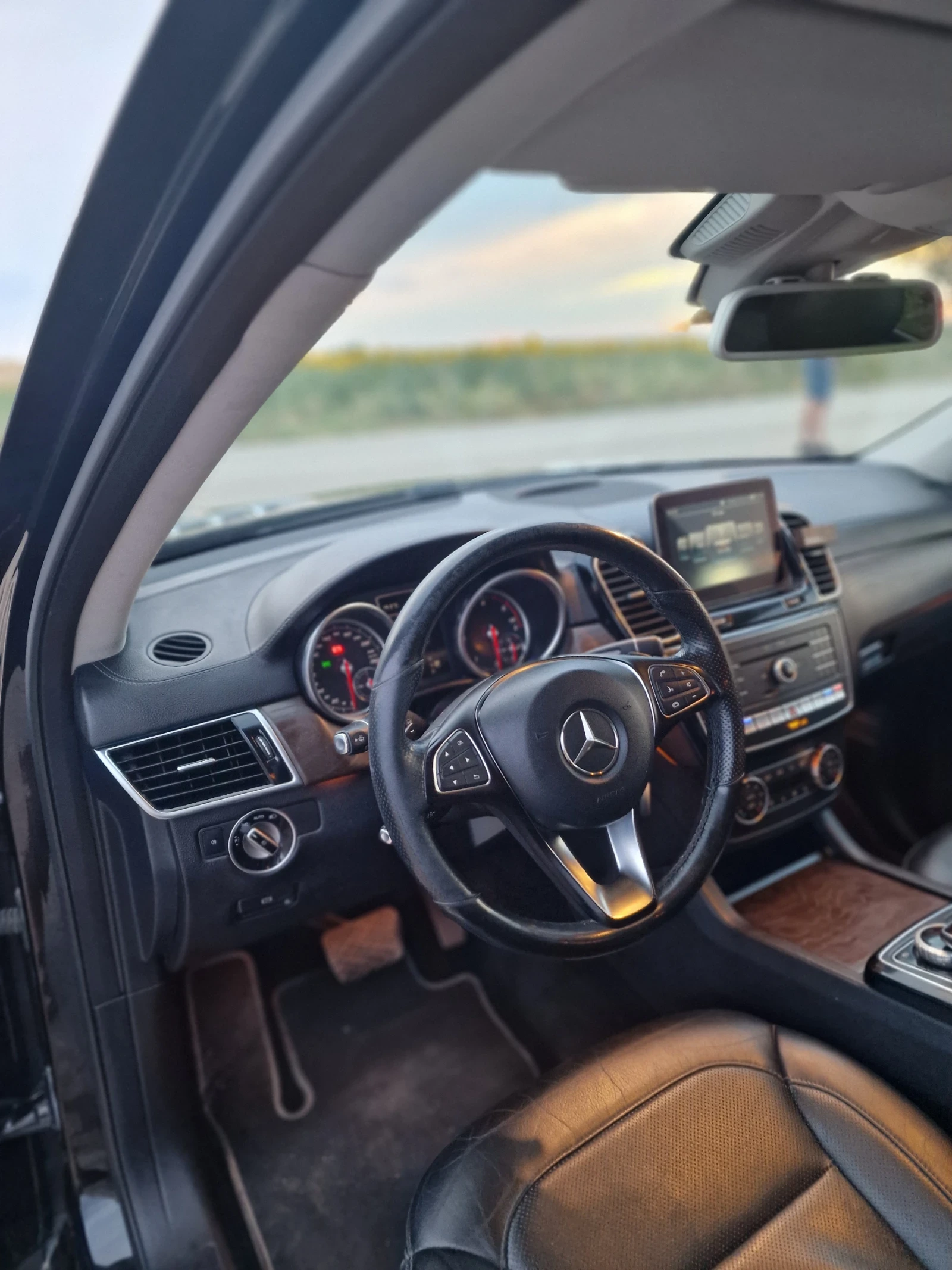 Mercedes-Benz GLE 350 350d, снимка 6 - Автомобили и джипове - 55212534