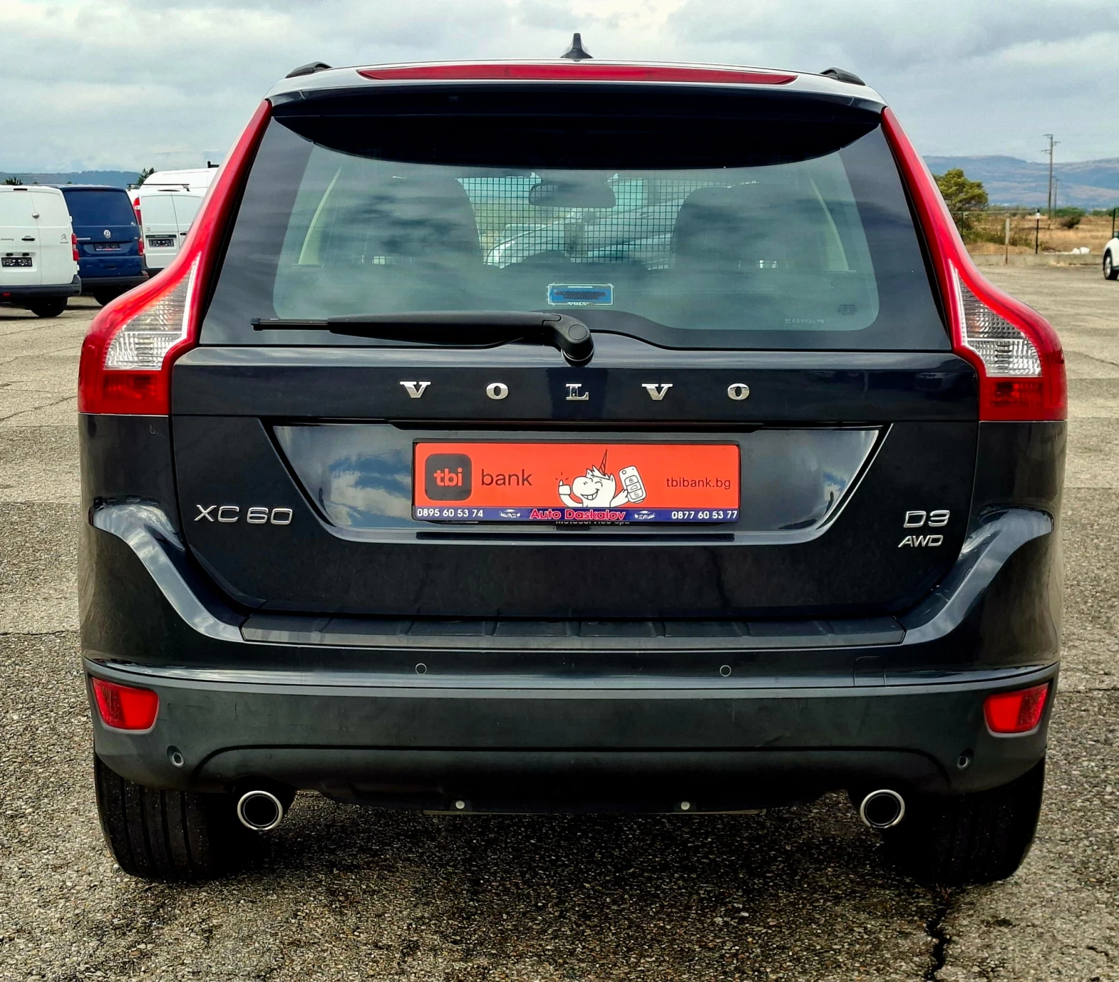 Volvo XC60 2, 4 d D3 4wd, снимка 6 - Автомобили и джипове - 56232798