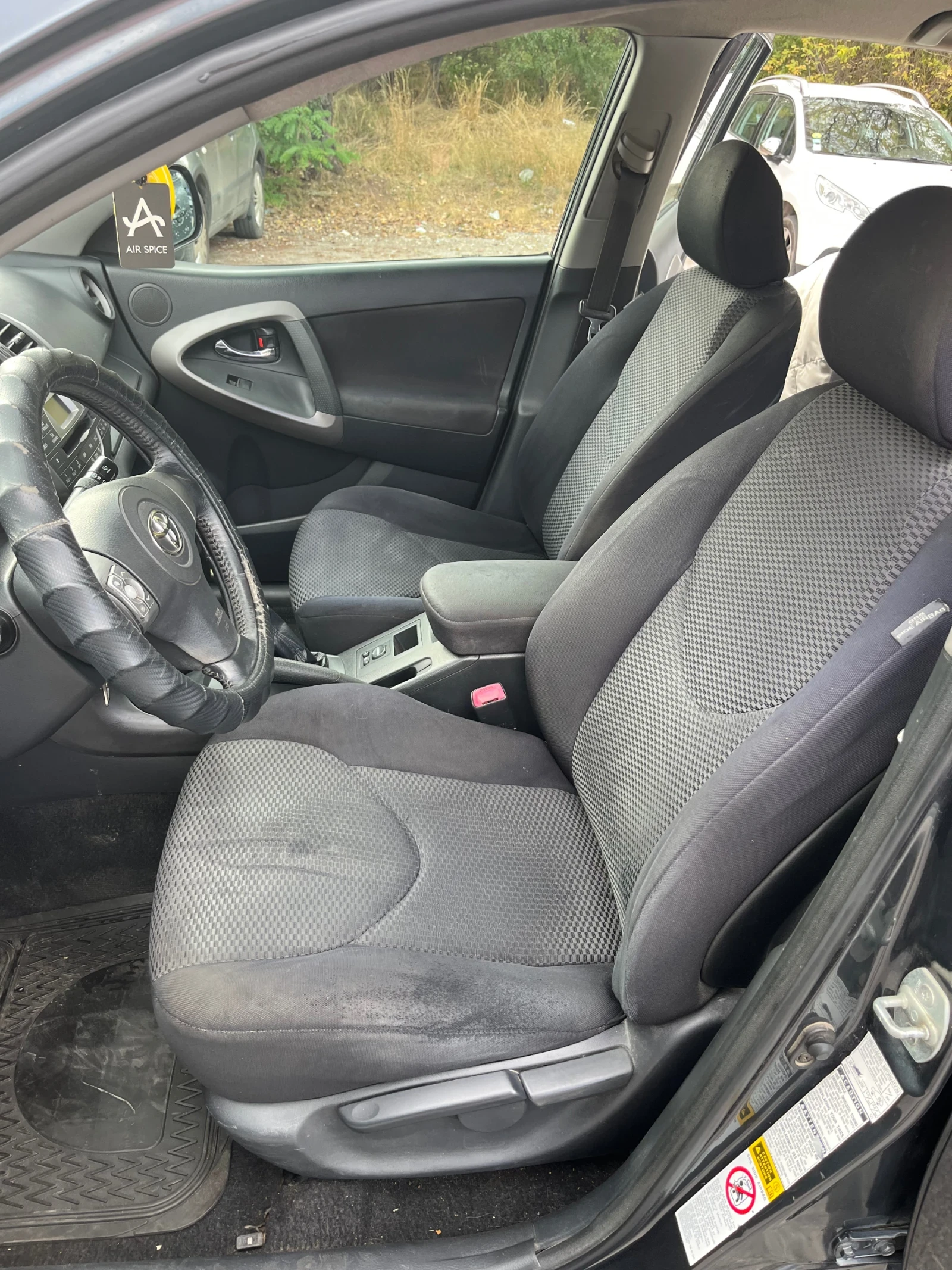 Toyota Rav4, снимка 4 - Автомобили и джипове - 56289085