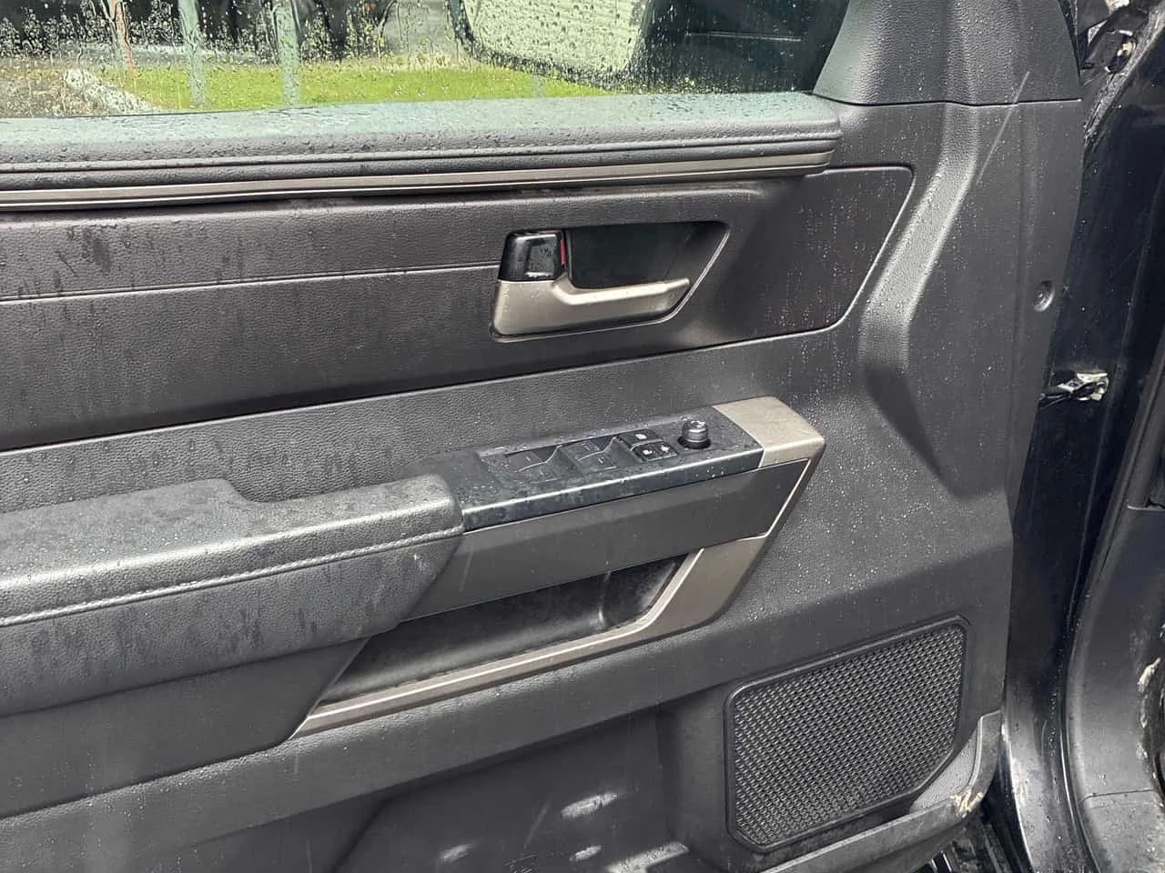 Toyota Tundra  SR5 * CARFAX * ��� ������������ ������ | Mobile.bg � ����������� 11