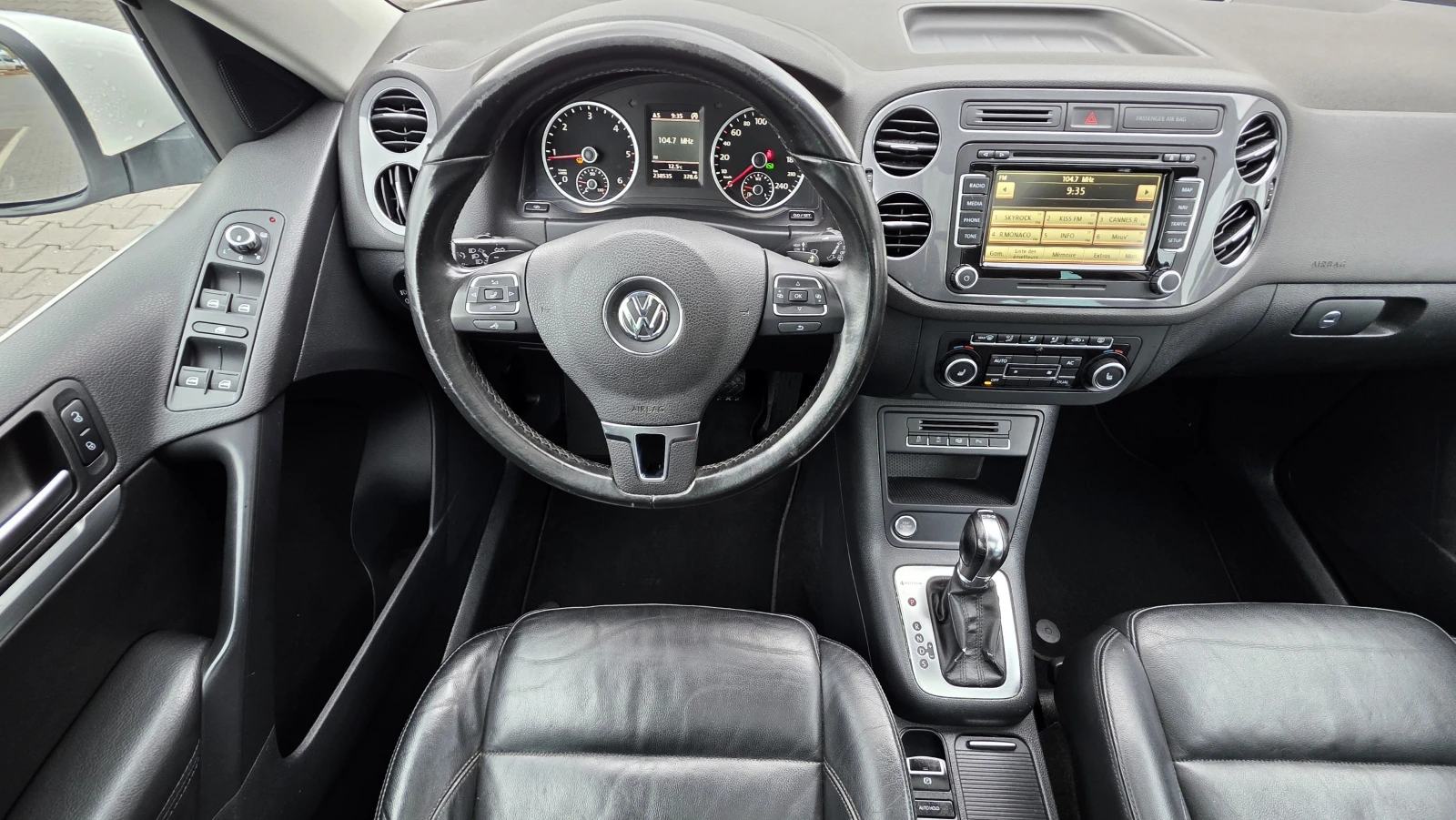 VW Tiguan 4х4 АВТОМАТ FACELIFTЛИЗИНГ, снимка 15 - Автомобили и джипове - 56608387