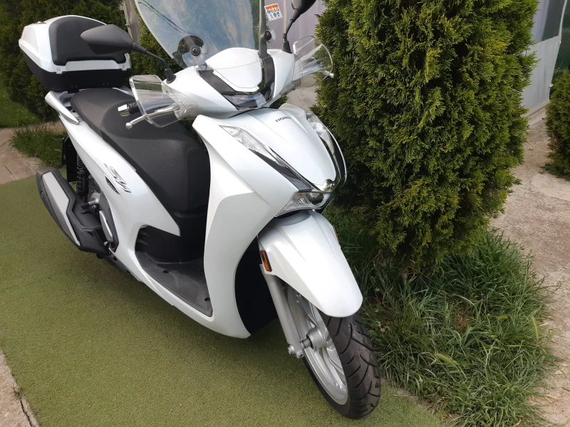 Honda Forza 350/TCS/Abs/ led, снимка 17 - Мотоциклети и мототехника - 52590162