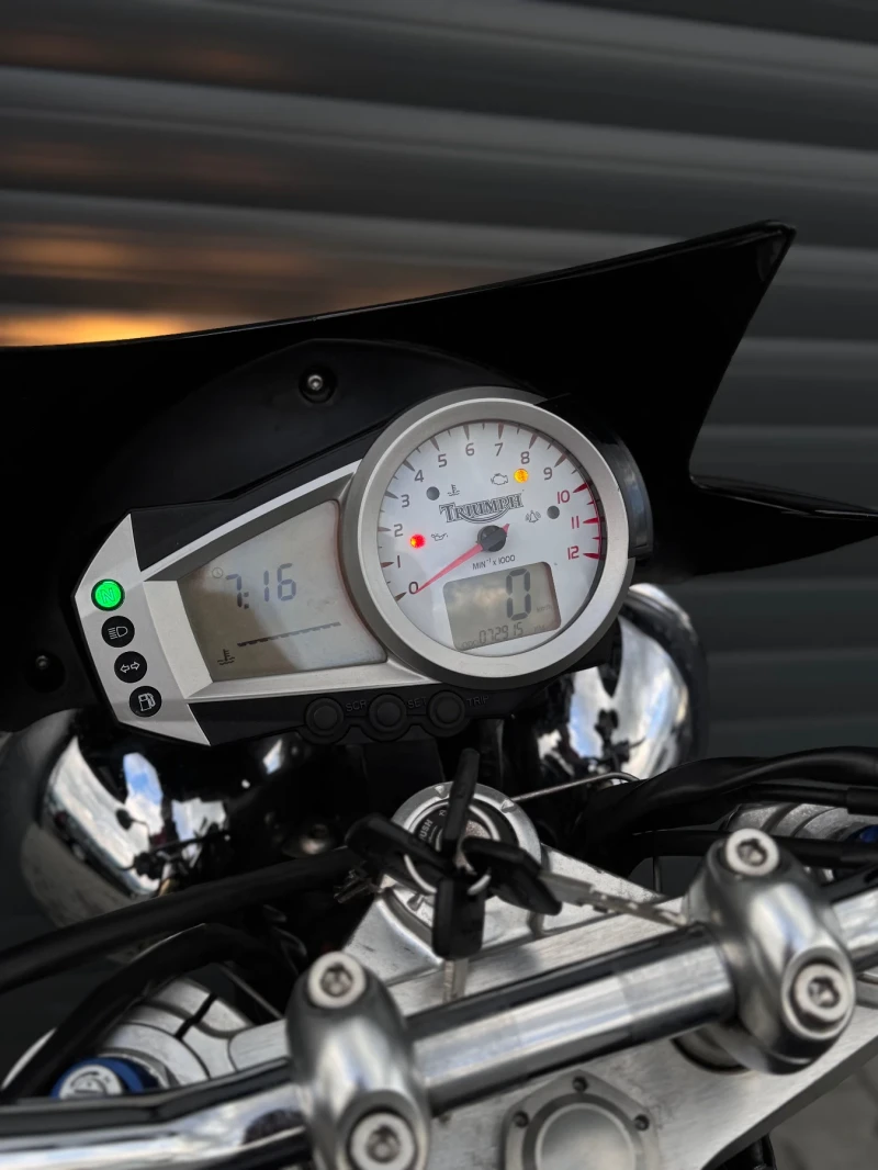 Triumph Speed Triple, снимка 10 - Мотоциклети и мототехника - 51189615