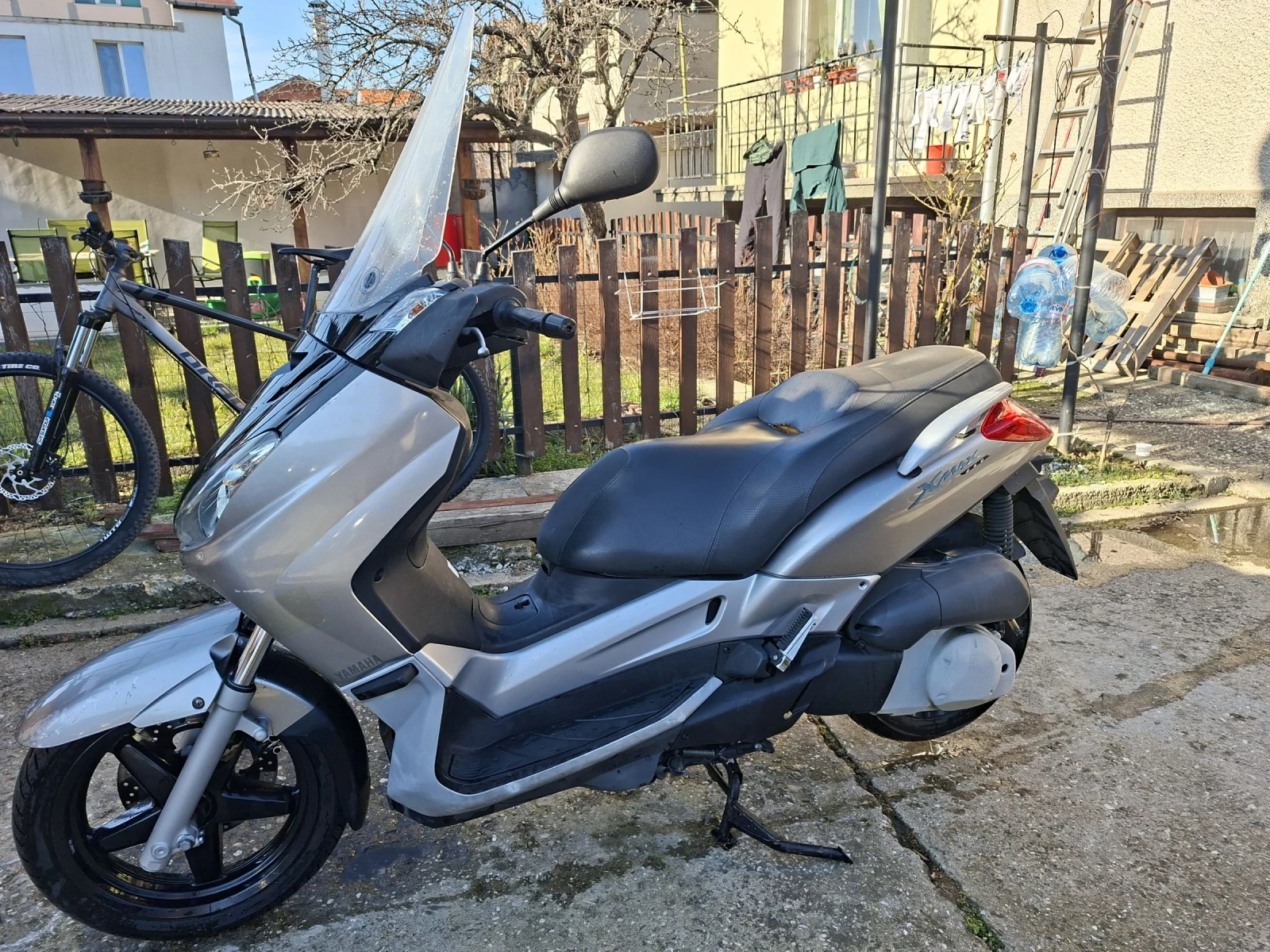 Yamaha X-max 250е  - изображение 4