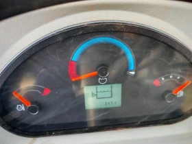 Валяк BOMAG CAT CB2.7 лизинг с първоначална вноска 3, 5%, снимка 8