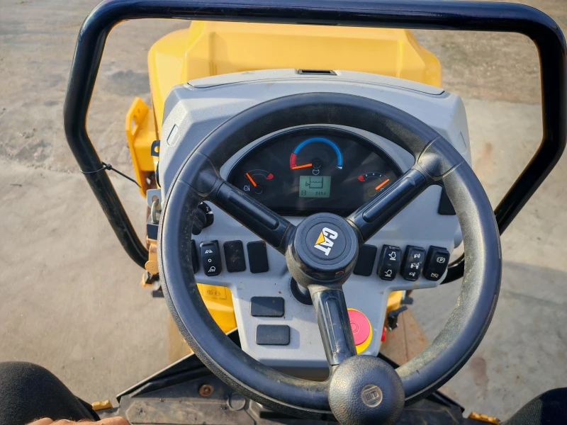 Валяк BOMAG CAT CB2.7 лизинг с първоначална вноска 3, 5%, снимка 7 - Индустриална техника - 49680362