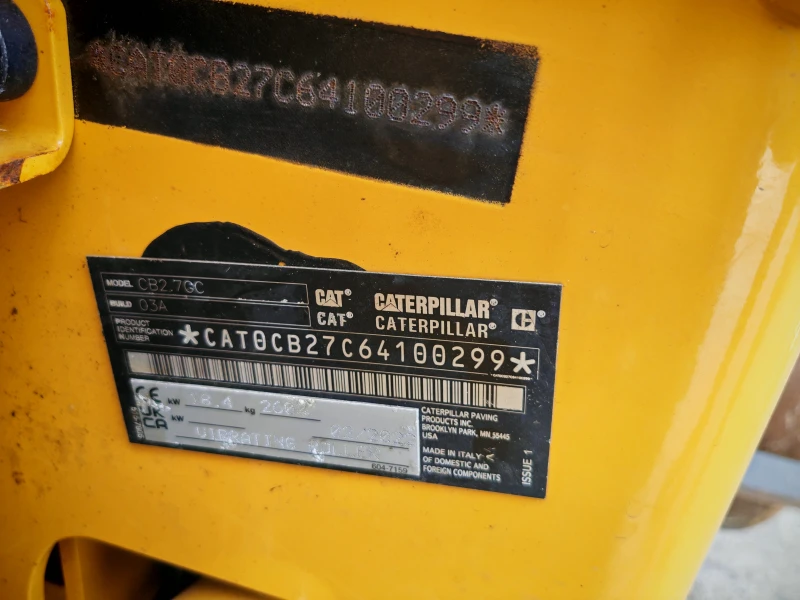 Валяк BOMAG CAT CB2.7 лизинг с първоначална вноска 3, 5%, снимка 13 - Индустриална техника - 49680362