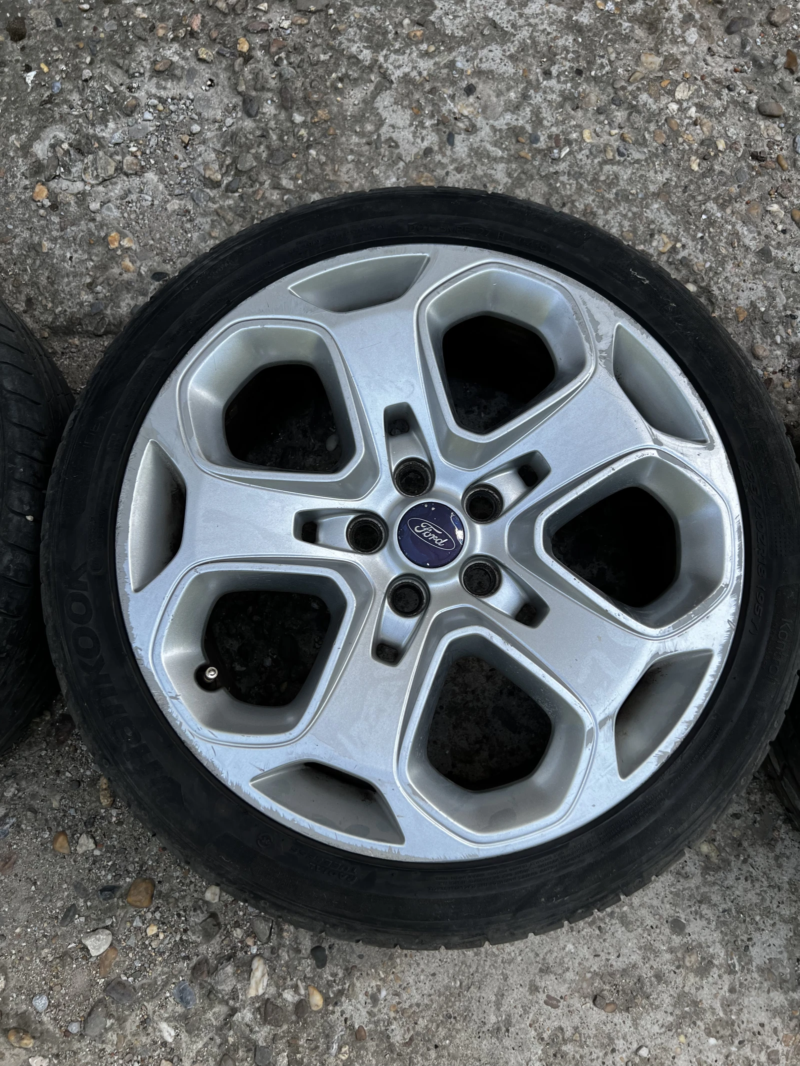 Гуми с джанти Hankook 240/40R18, снимка 2 - Гуми и джанти - 55101447