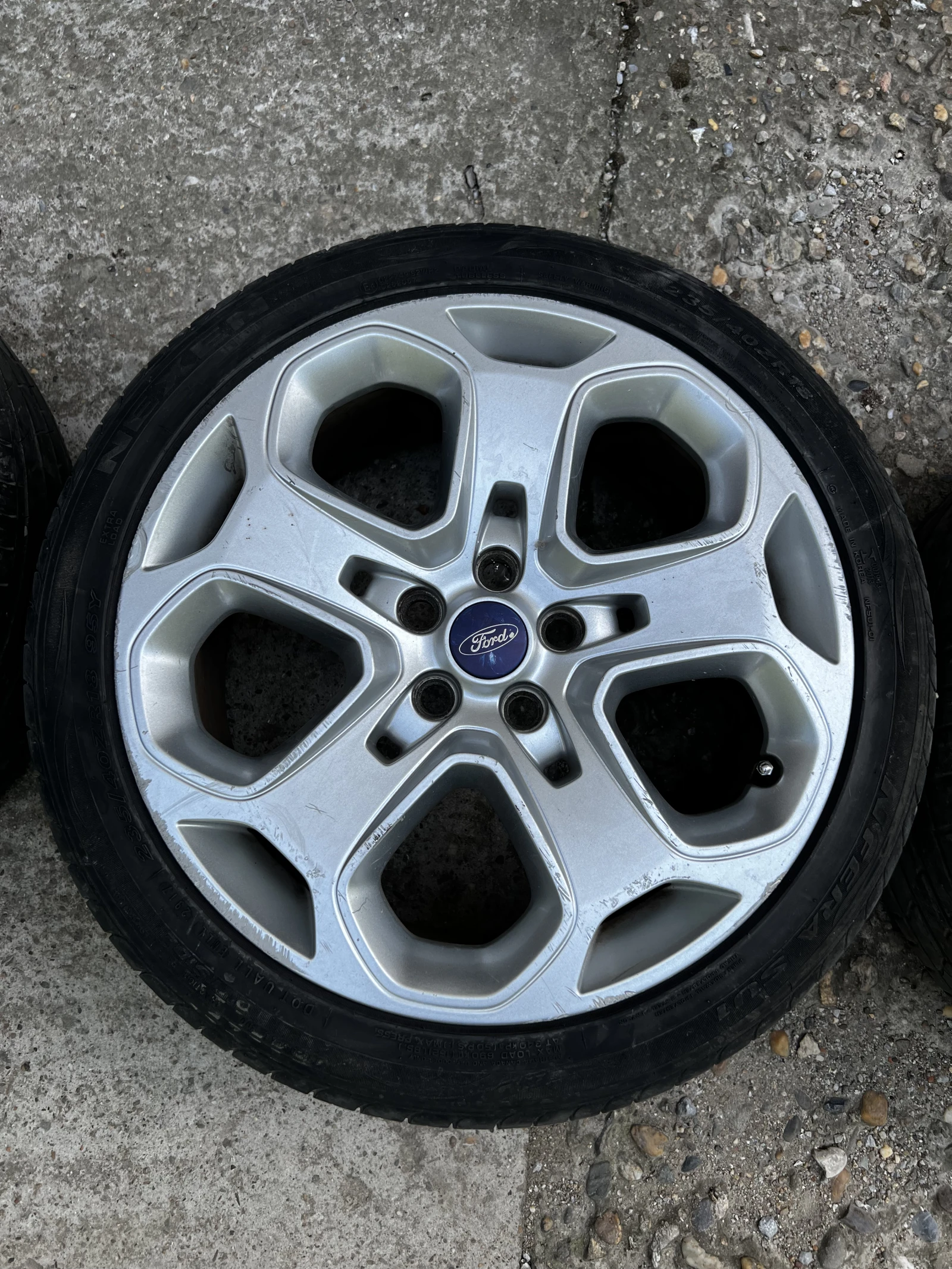 Гуми с джанти Hankook 240/40R18