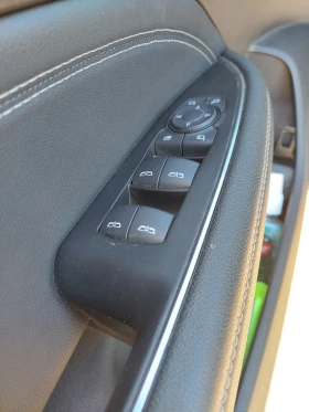 Opel Insignia Grand Sport, снимка 10