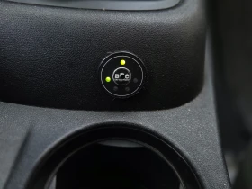 Kia Ceed 1.4i Фабрична газ* Напълно обслужена* , снимка 13