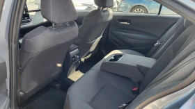 Toyota Corolla 1.5i Гаранционна, снимка 9