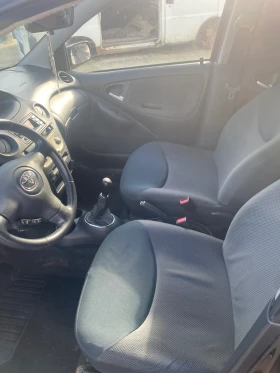 Toyota Yaris 1.0, снимка 4