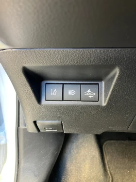 Toyota Yaris 1.5 Hybrid 5D Fancy / Luna Гаранция, снимка 12