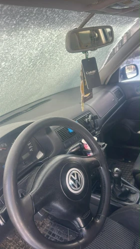 VW Golf 4 1.6 - 2100 € / 4107.24 лв. - 93947436 3