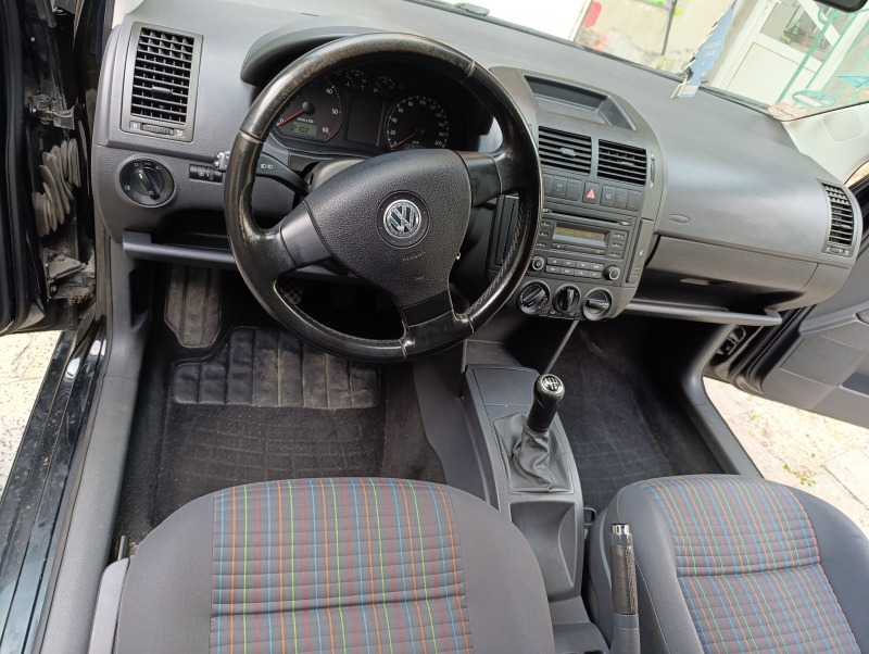 VW Polo 1.4 TDI , снимка 14 - Автомобили и джипове - 46226980