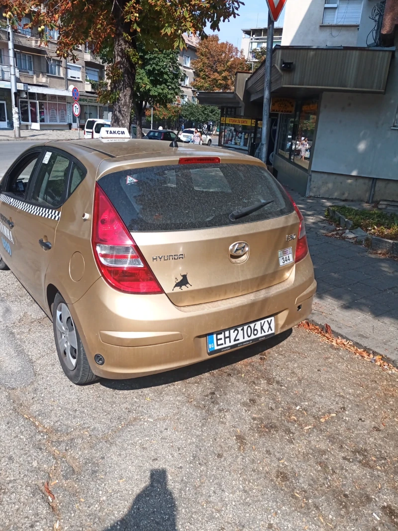 Hyundai I30, снимка 4 - Автомобили и джипове - 47149304