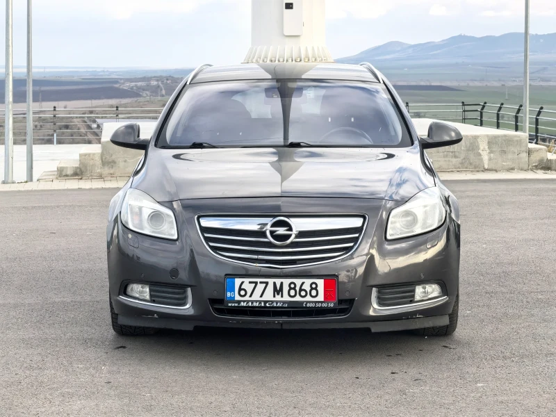 Opel Insignia 2.0 Бензин * 220 к.с , снимка 2 - Автомобили и джипове - 48448101